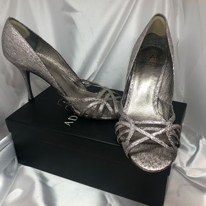 Women Adrianna Papell shoes